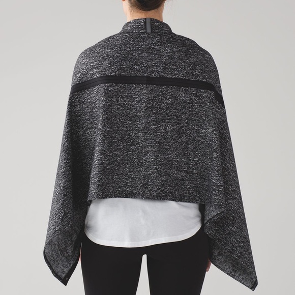 Lululemon Vinyasa Scarf Wrap - Picture 5 of 12